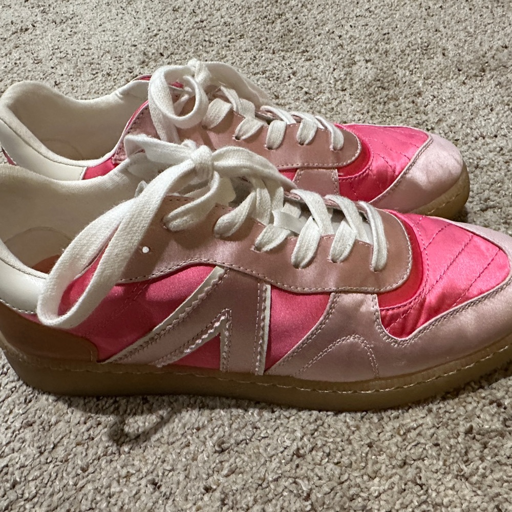 MIA Vesta Pink  Women's Sneakers size 8.5